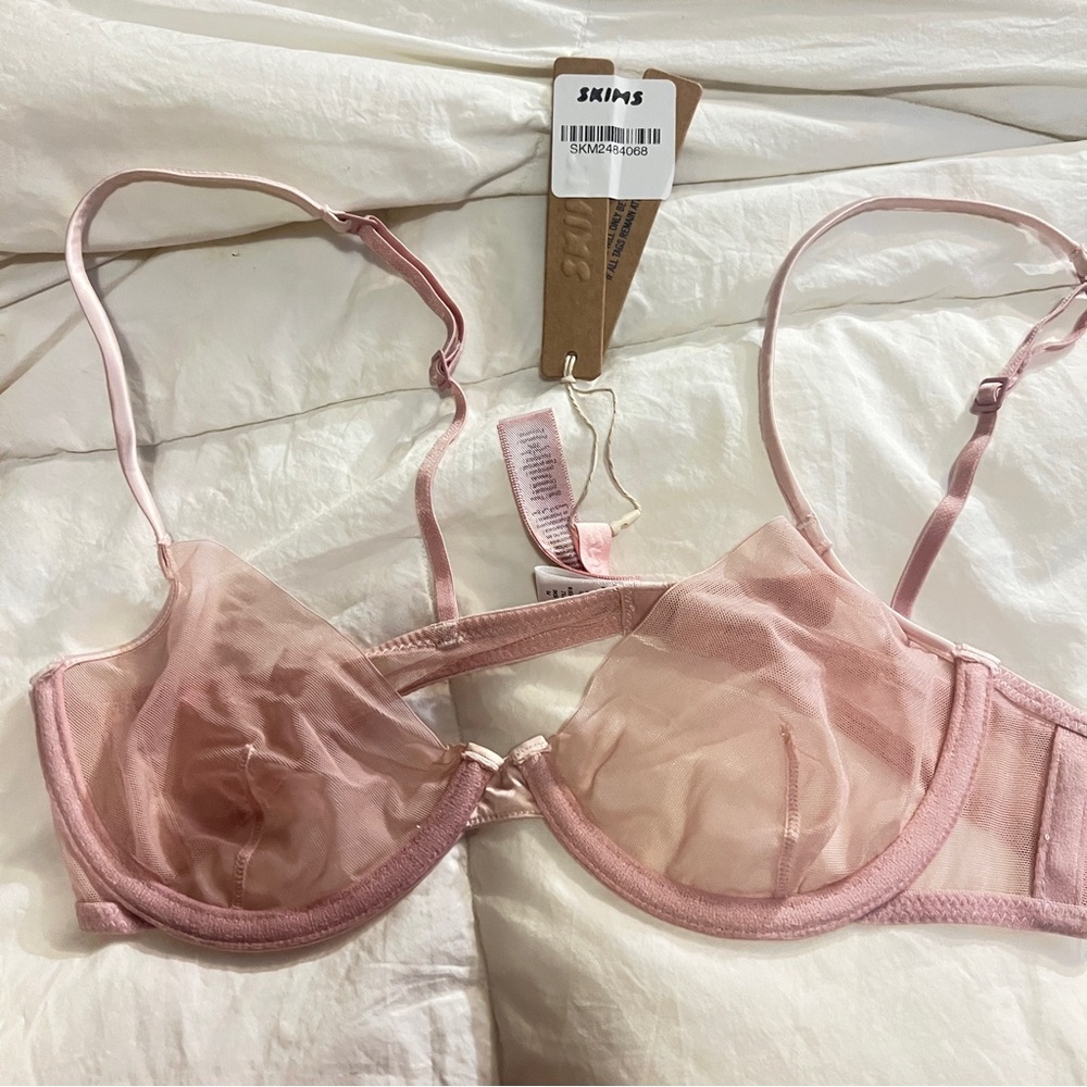 SKIMS Soft Pink Sheer Bra